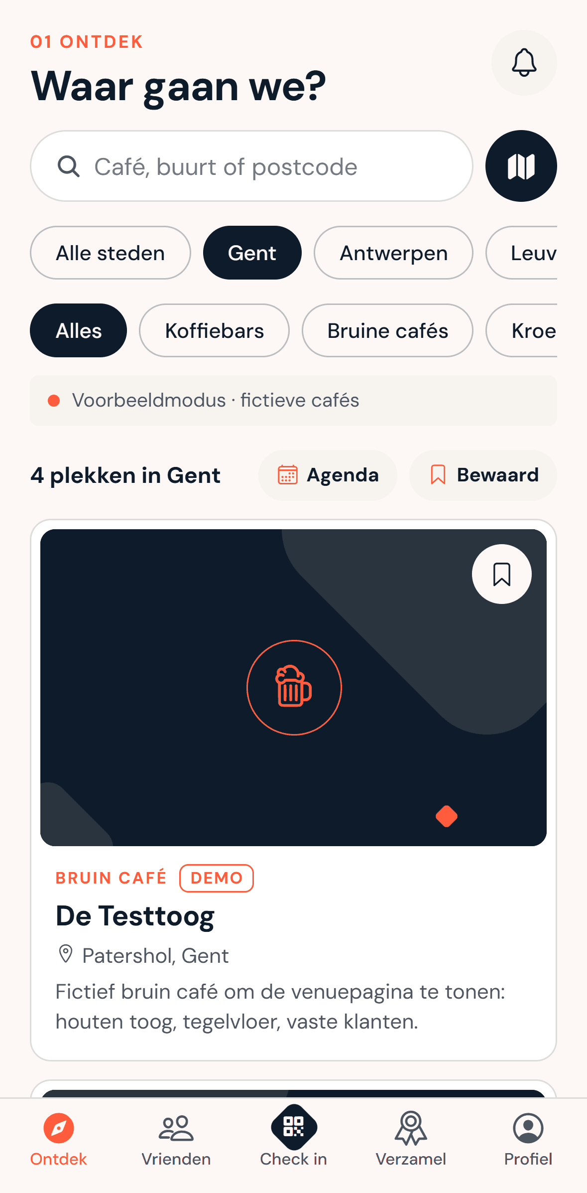 Het tabblad Ontdek in de app: zoeken per stad en soort zaak, met fictieve voorbeeldplekken in Gent